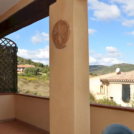 Trilocale Con Ampia Terrazza Con Vista Mare A 1,5 Km Dalle Spiagge Budoni Fbu-bald01 Appartement Tanaunella
