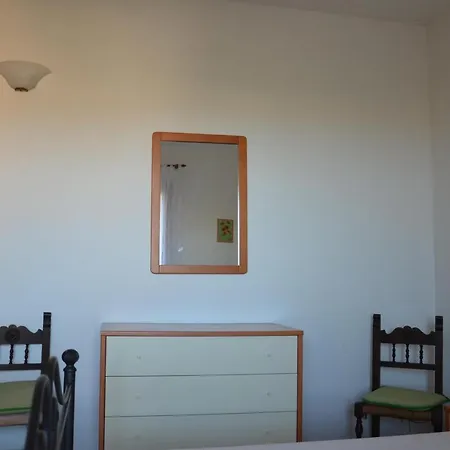 Appartement Trilocale Con Ampia Terrazza Con Vista Mare A 1,5 Km Dalle Spiagge Budoni Fbu-bald01 Tanaunella