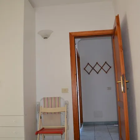 Appartement Trilocale Con Ampia Terrazza Con Vista Mare A 1,5 Km Dalle Spiagge Budoni Fbu-bald01